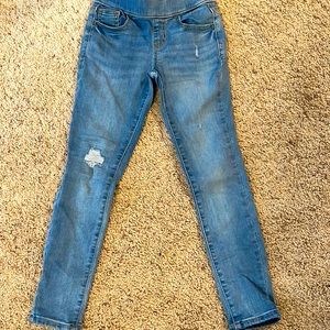 Size 8 Cat and Jack pull on stretchy denim